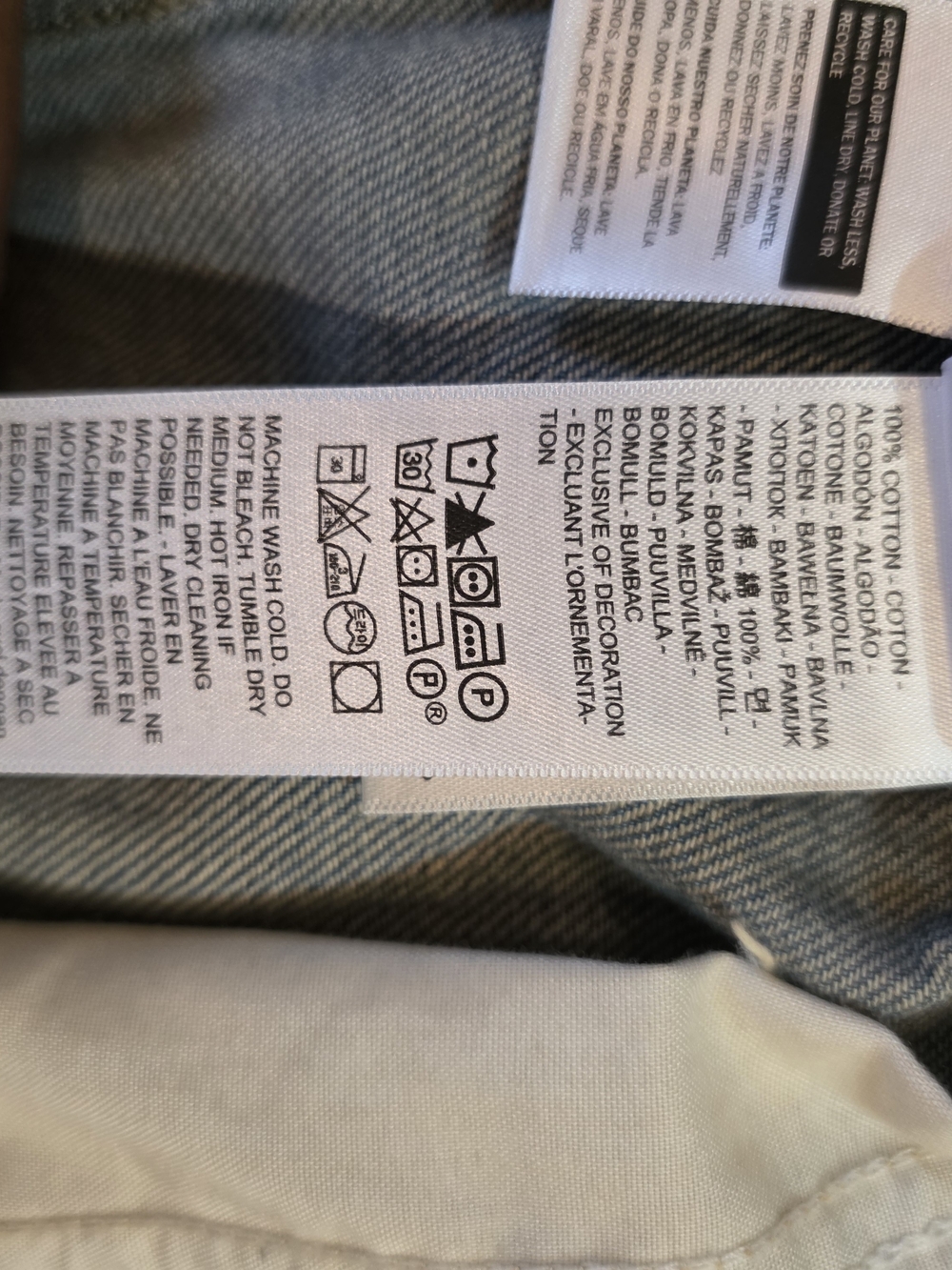 Levi's Women's Utility Lightweight Shorthalls NWT Size L - Picture 12 of 12